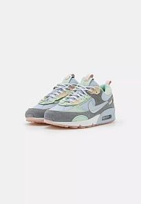 Фото № 4 с приближением к товару «‎W AIR MAX 90 FUTURA»