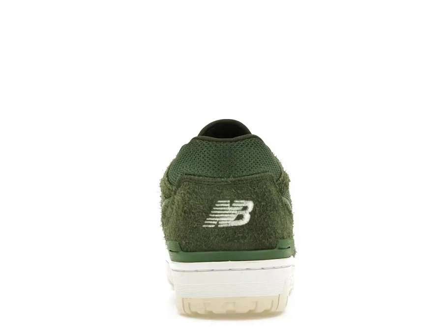 Фото № 4 с приближением к товару «‎New Balance 550»