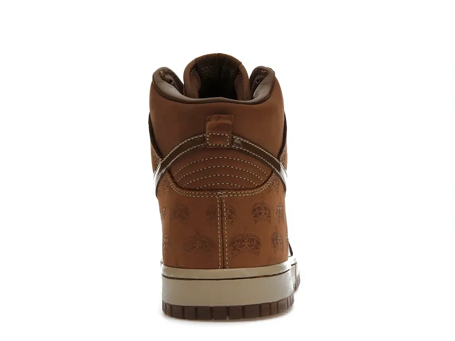 Фото № 4 с приближением к товару «‎Nike Dunk High Mighty Crown Bison»