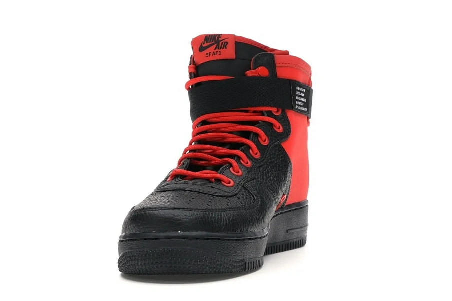 Фото № 4 с приближением к товару «‎Nike SF Air Force 1 Mid Habanero Red Black»