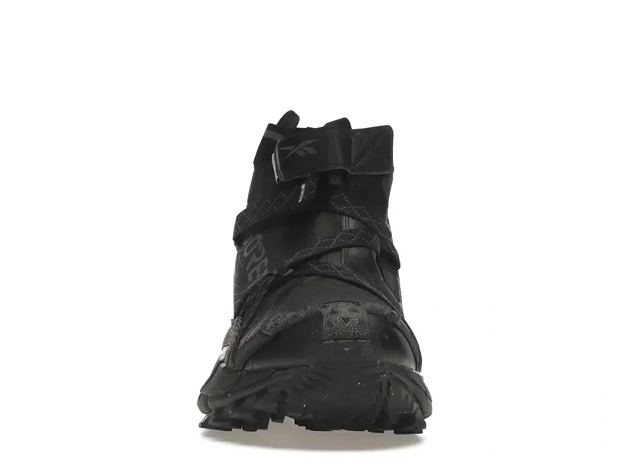 Фото № 2 с приближением к товару «‎Reebok Zig Kinetica II Edge»
