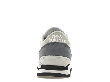 New Balance 730 - 4