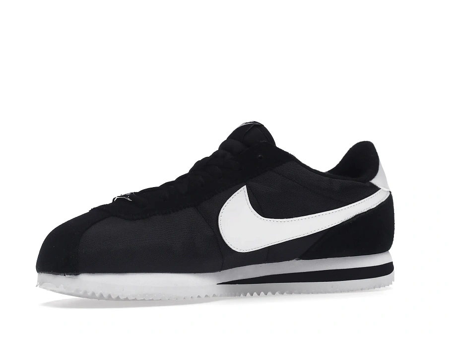 Фото № 4 с приближением к товару «‎Nike Cortez Basic Nylon Black White-Metallic Silver»