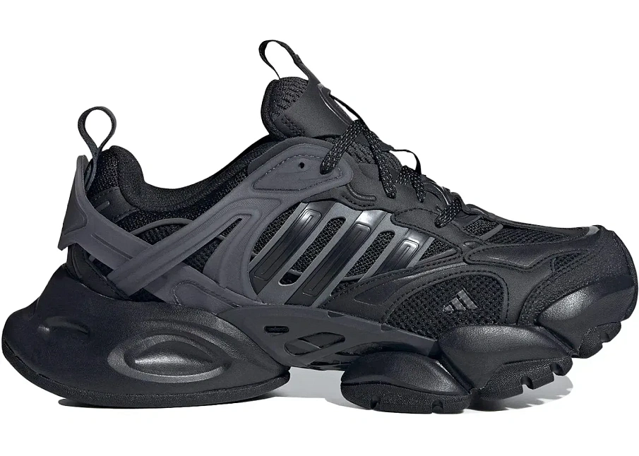 Фото № 1 с приближением к товару «‎adidas XLG Runner Deluxe»