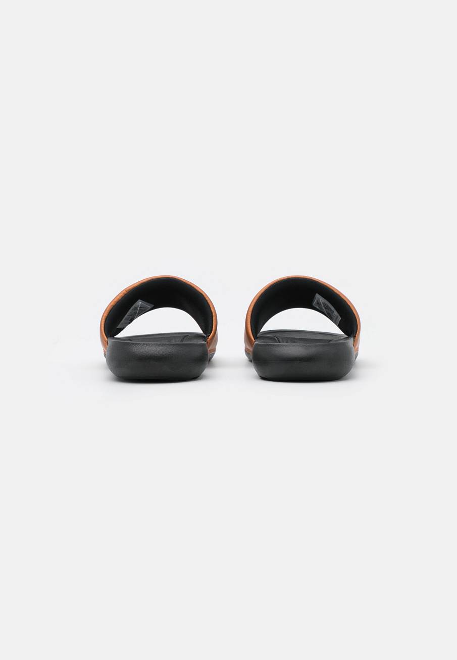 Фото № 3 с приближением к товару «‎Nike Victori One Slide»