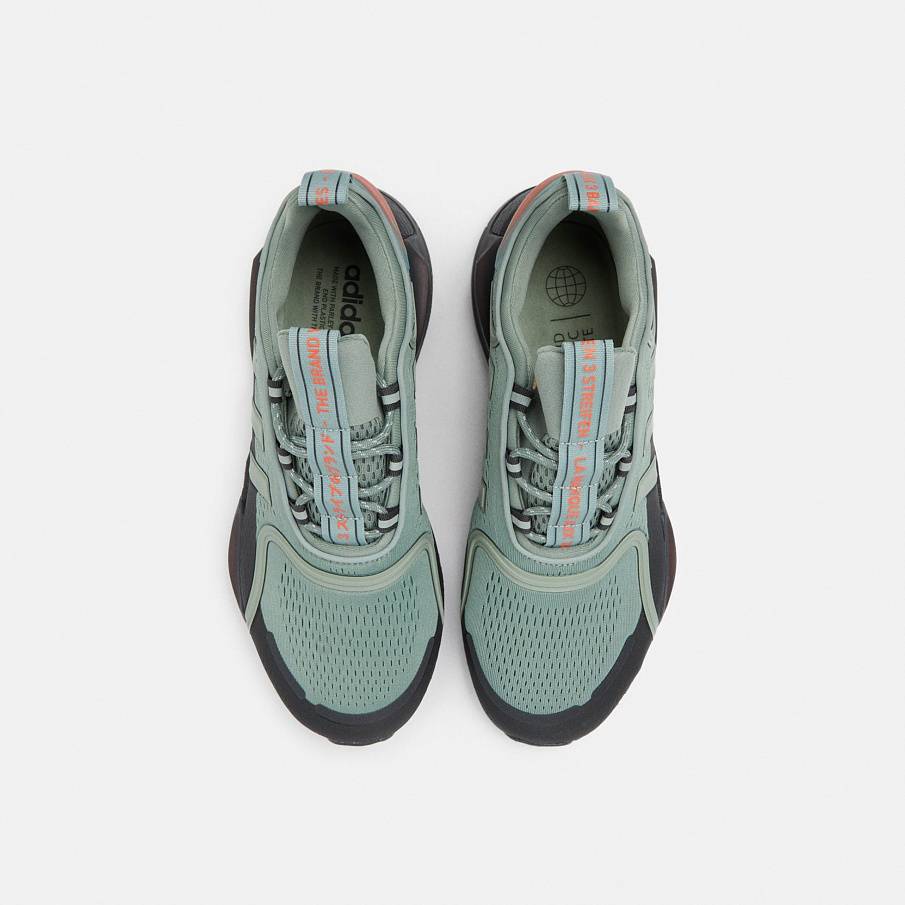 Фото № 4 с приближением к товару «‎Adidas Nmd V3 »