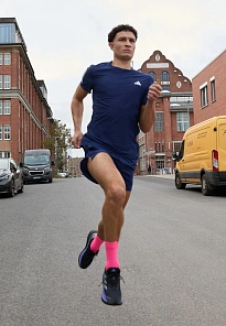 Фото № 3 с приближением к товару «‎SUPERNOVA GTX»