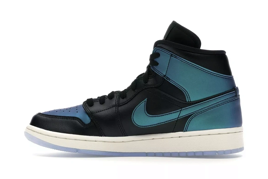 Фото № 4 с приближением к товару «‎Jordan 1 Mid Iridescent Black »