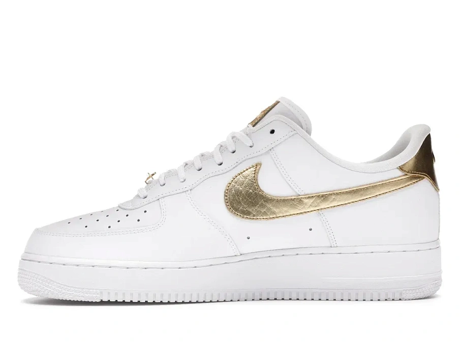 Фото № 3 с приближением к товару «‎Nike Air Force 1 Low White Metallic Gold (2020)»