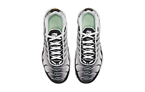 Фото № 4 с приближением к товару «‎Nike Air Max Plus (GS) Low-Top Running Shoes BlackWhite»