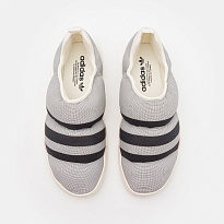 Фото № 4 с приближением к товару «‎Adidas Puffylette»