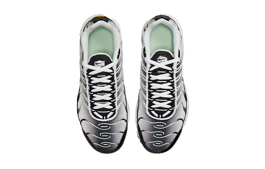 Фото № 4 с приближением к товару «‎Nike Air Max Plus (GS) Low-Top Running Shoes BlackWhite»