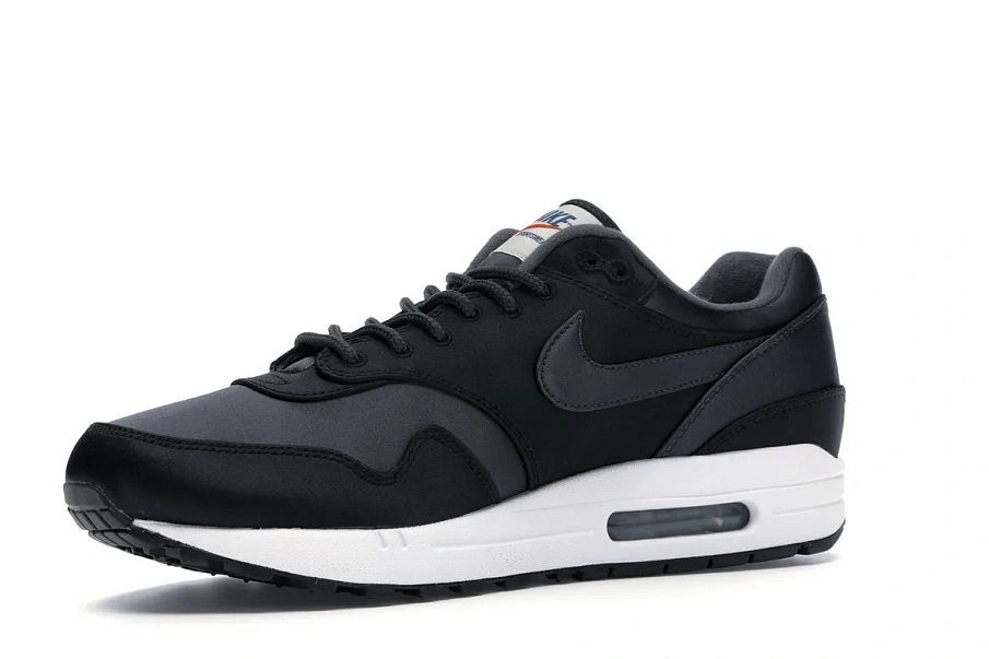 Фото № 4 с приближением к товару «‎Nike Air Max 1 Satin Pack Black»