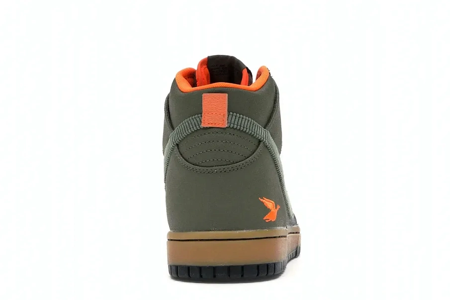 Фото № 4 с приближением к товару «‎Nike Dunk CMFT Swoosh Social Club Olive»