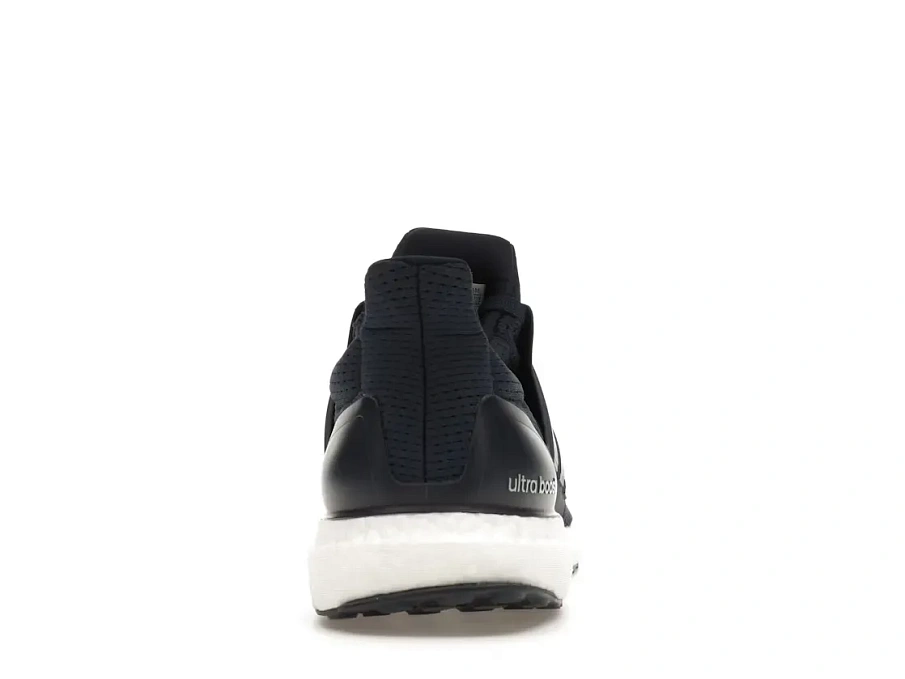 Фото № 4 с приближением к товару «‎adidas Ultra Boost 1.0»