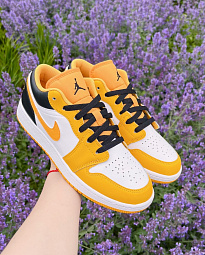 Фото № 1 с приближением к товару «‎Air Jordan 1 Low»