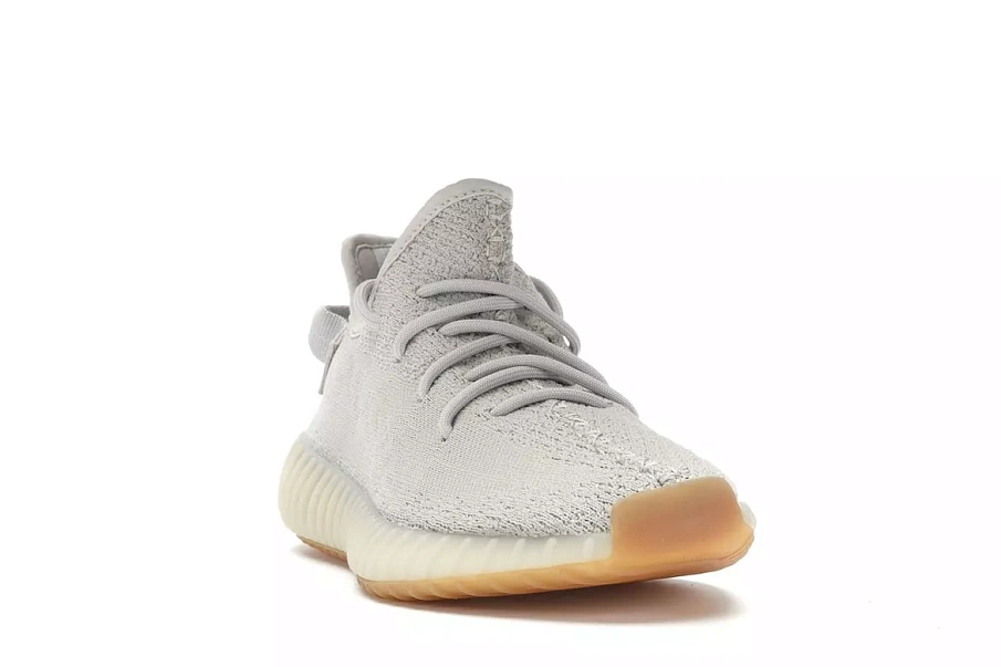 Фото № 2 с приближением к товару «‎adidas Yeezy Boost 350 V2 Sesame»
