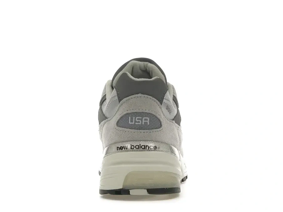 Фото № 4 с приближением к товару «‎New Balance 992»
