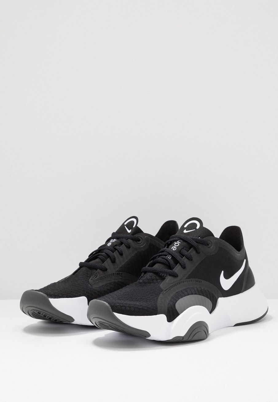 Фото № 3 с приближением к товару «‎Nike Superrep Go»