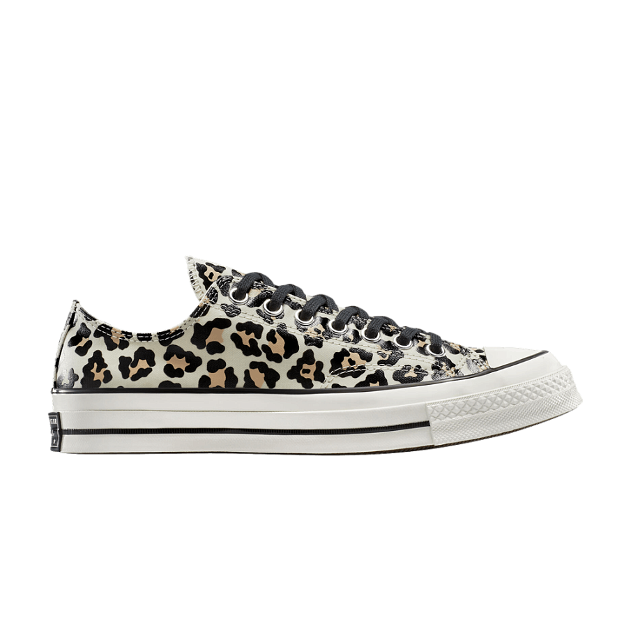 Фото № 1 с приближением к товару «‎Converse Chuck 70 Low Glow-In-The-Dark Leopard Print (A15033C)»