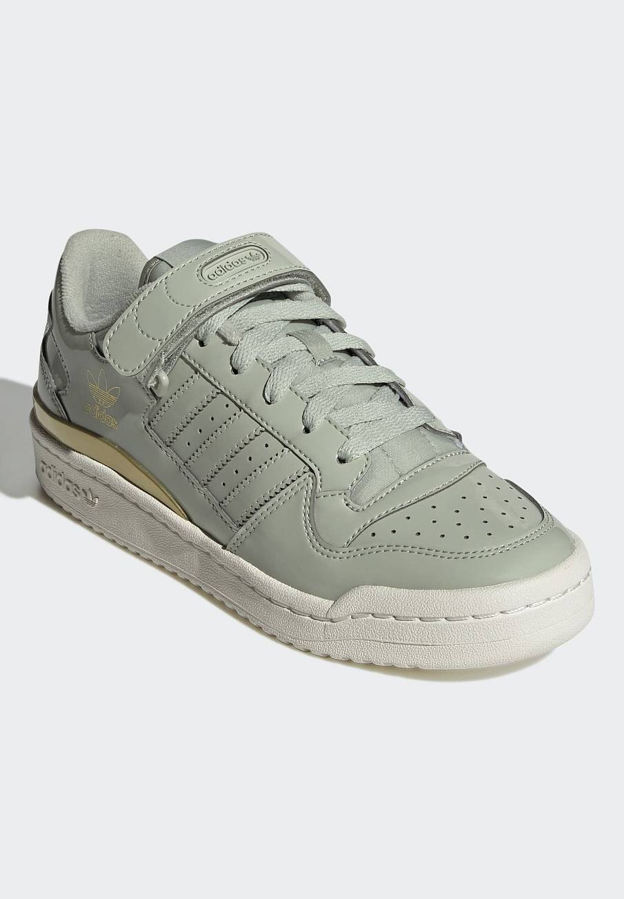 Фото № 2 с приближением к товару «‎Adidas Forum »