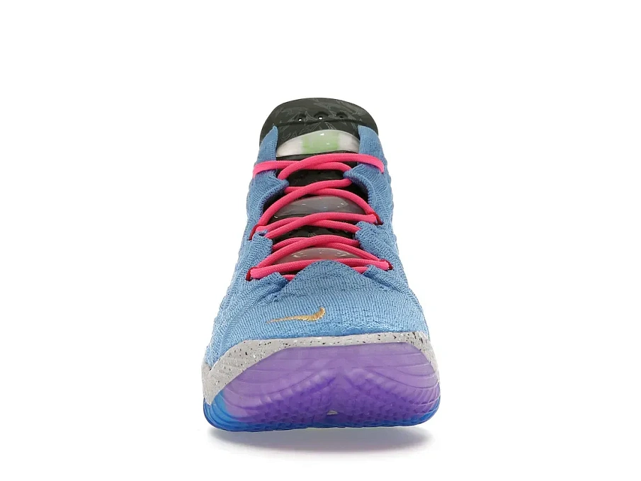Фото № 2 с приближением к товару «‎Nike LeBron 18 Best of 1-9 Light Blue»
