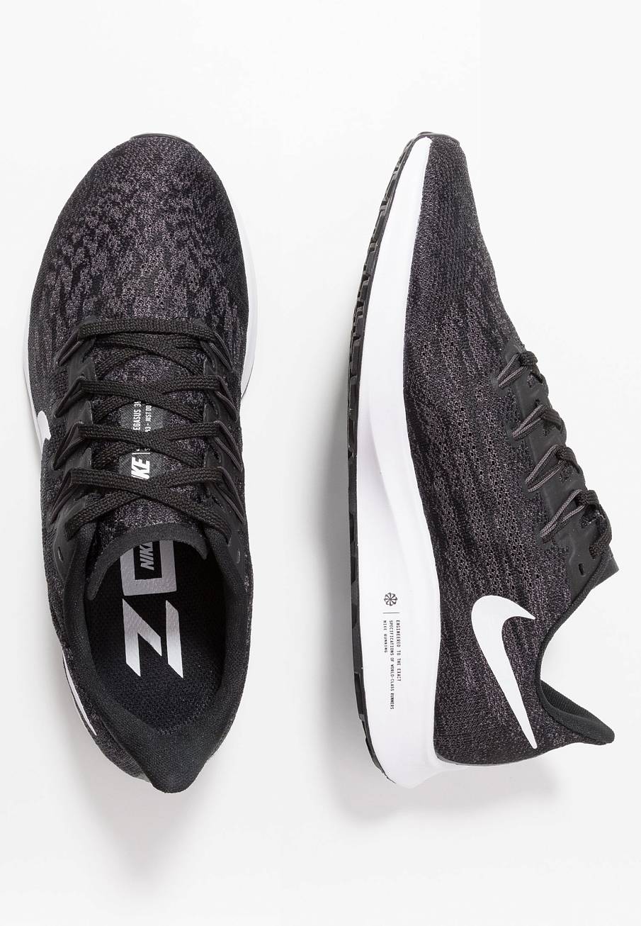 Фото № 2 с приближением к товару «‎Nike Air Zoom Pegasus 36»