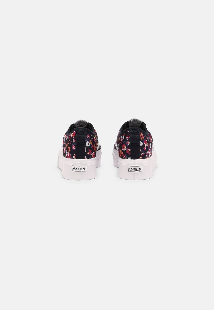 Фото № 4 с приближением к товару «‎Adidas Nizza Platform »