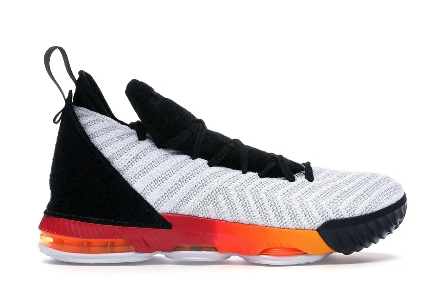 Фото № 1 с приближением к товару «‎Nike LeBron 16 Strive »