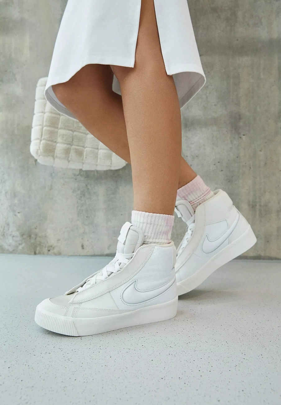 Фото № 2 с приближением к товару «‎BLAZER MID VICTORY»