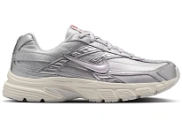 Фото № 1 с приближением к товару «‎Nike Initiator»