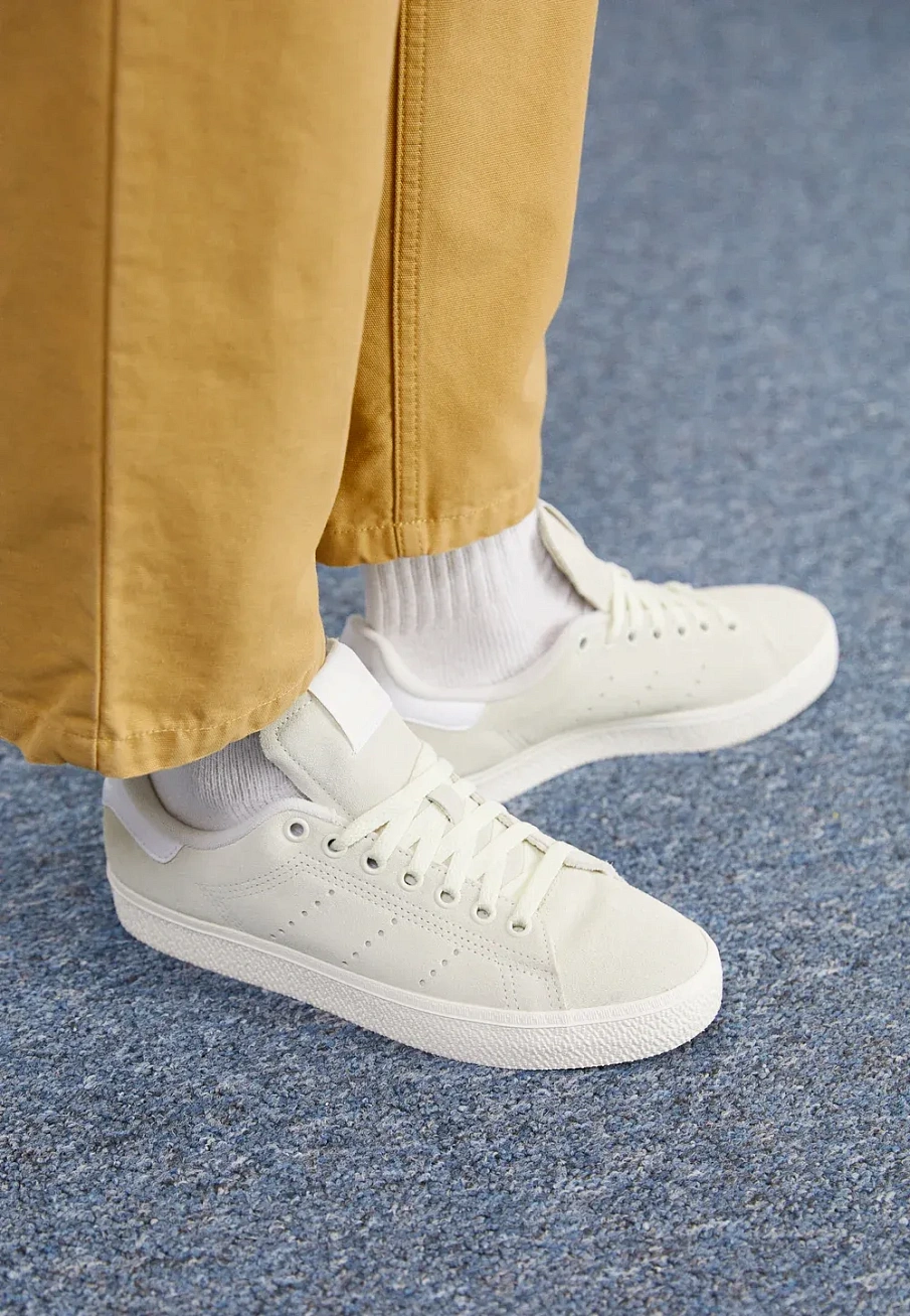 Фото № 2 с приближением к товару «‎STAN SMITH CS W»