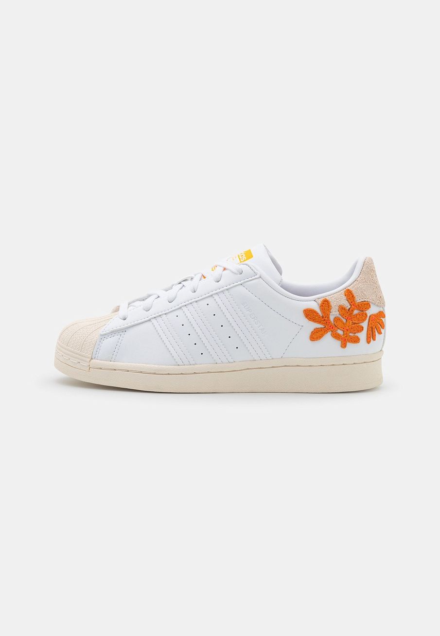 Фото № 1 с приближением к товару «‎Adidas Superstar »