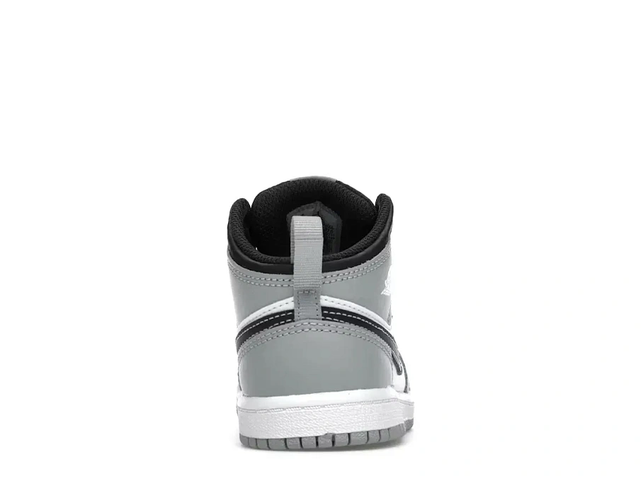 Фото № 4 с приближением к товару «‎Jordan 1 Mid»