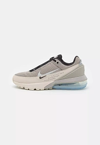 Фото № 4 с приближением к товару «‎AIR MAX PULSE»
