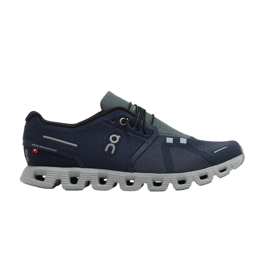 Фото № 1 с приближением к товару «‎ON Cloud 5 Midnight Navy»