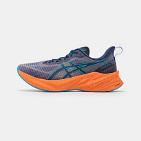 Фото № 1 с приближением к товару «‎Asics Novablast 3»