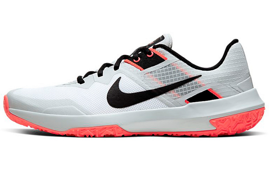 Фото № 1 с приближением к товару «‎Nike Varsity Compete TR 3 BlackGreyRed»