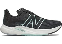 Фото № 1 с приближением к товару «‎New Balance FuelCell Rebel v2»