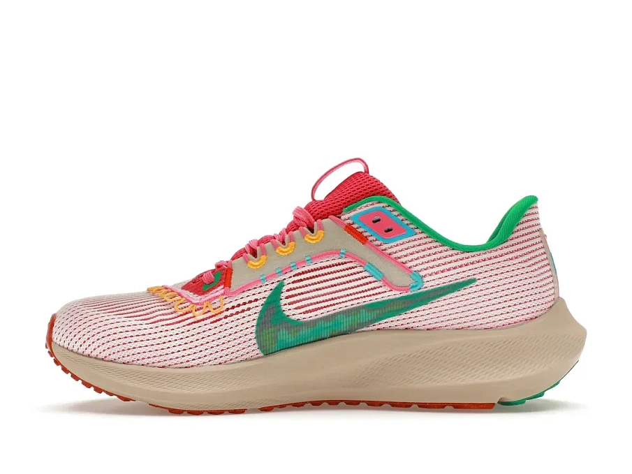 Фото № 3 с приближением к товару «‎Nike Air Zoom Pegasus 40 Familia»