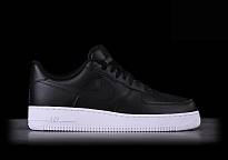 Фото № 1 с приближением к товару «‎Nike Air Force 1 ’07 »
