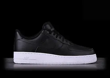 Nike Air Force 1 ’07  - 1