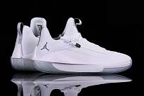 Фото № 4 с приближением к товару «‎Nike Air Jordan Jumpman Hustle Pure Platinium »