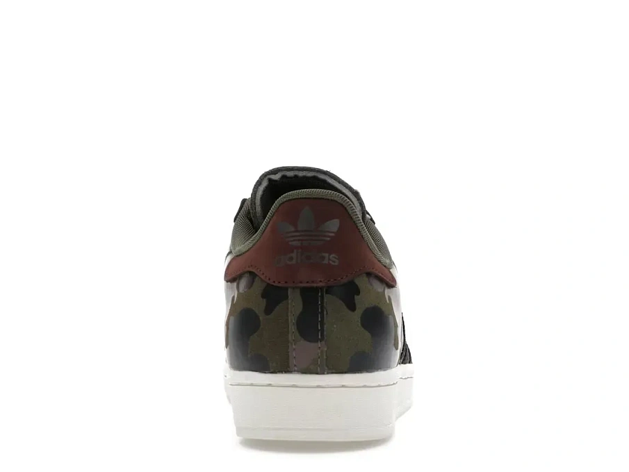 Фото № 4 с приближением к товару «‎adidas Superstar»