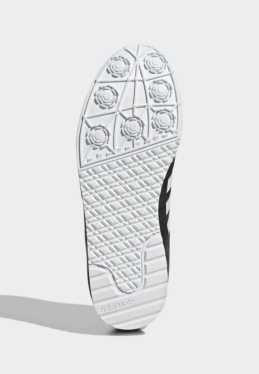 Фото № 5 с приближением к товару «‎Adidas Special »