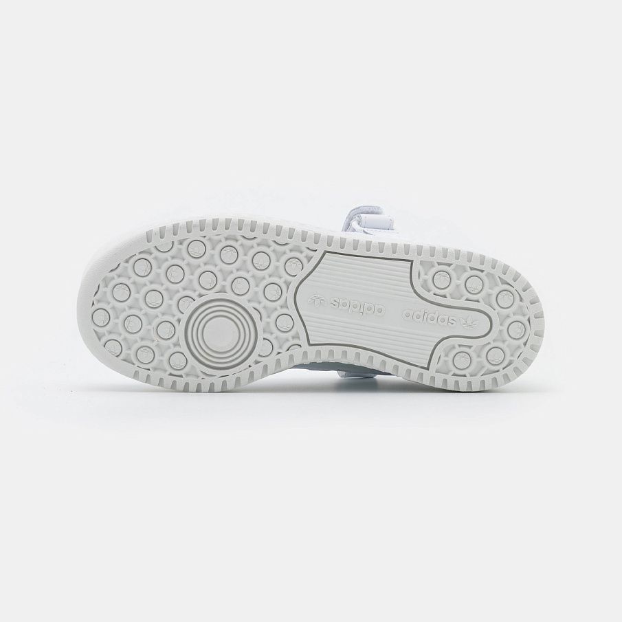 Фото № 5 с приближением к товару «‎Adidas Triple Platforum »